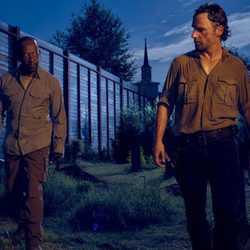 Lennie James y Andrew Lincoln son Morgan Jones y Rick Grimes en la sexta temporada de 'The Walking Dead'