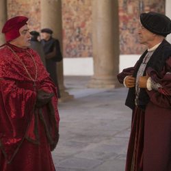 Adriano de Utrecht se encuentra con el señor de Chièvres en 'Carlos, Rey Emperador'