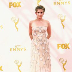 Anna Chlumsky en la alfombra roja de los Emmys 2015