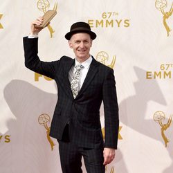 Denis O'Hare en los Emmy 2015