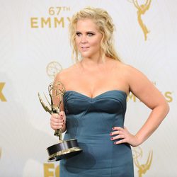 Amy Schumer se alzó con uno de los Emmy 2015