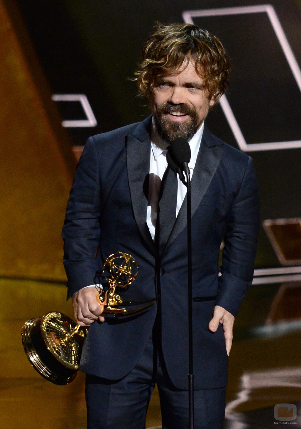 Peter Dinklage agradeció con mucho entusiasmo su Emmy 2015