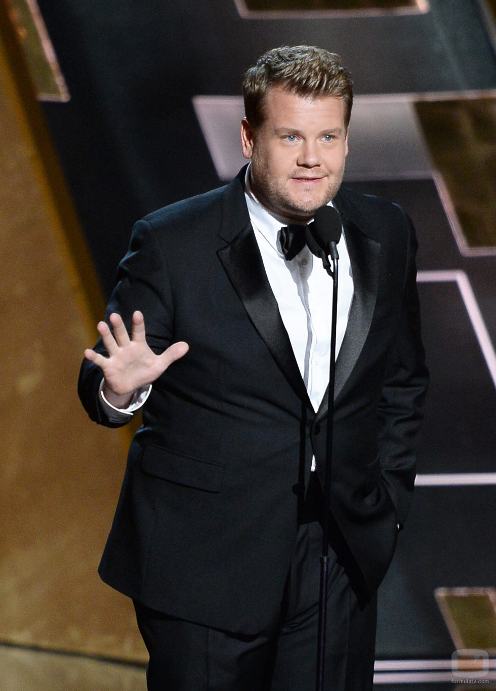 James Corden, todo simpatía sobre los Emmy 2015