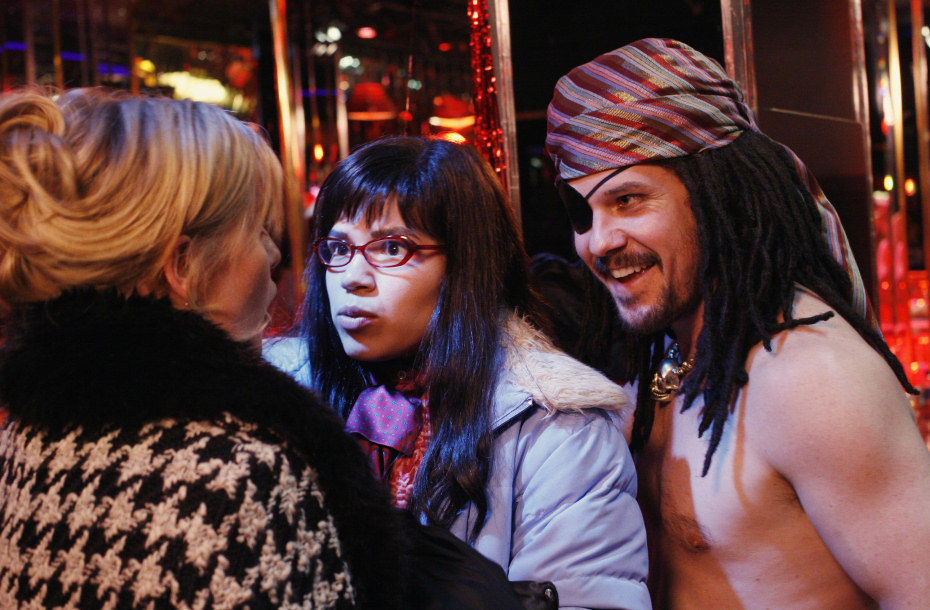 America Ferrera con un pirata