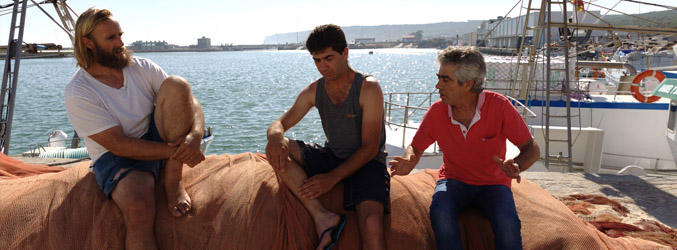 Telmo con dos náufragos