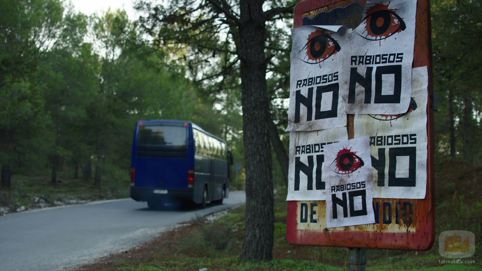 El autobús de 'Rabia' hacia la huida.