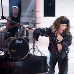 Pablo Puyol canta "Entre dos tierras" en 'Tu cara me suena'