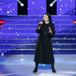 Silvia Abril interpreta a Sor Cristina en 'Tu cara me suena'