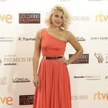 Thais Blume brilló en la alfombra de los Premios Iris 2015