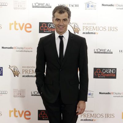 Toni Cantó posó para los fotografos en los Premios Iris 2015