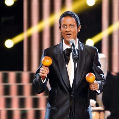 Edu Soto es Antonio Machin en la sexta gala de 'Tu cara me suena'
