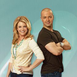 Los protagonistas de la serie posan en 'Melisa y Joey'
