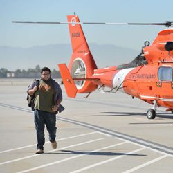 Daniel Grummitz en el aeropuerto en 'CSI: Cyber'