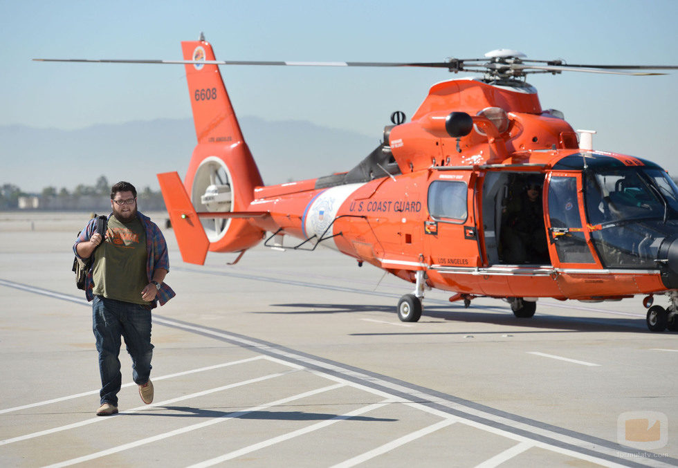 Daniel Grummitz en el aeropuerto en 'CSI: Cyber'