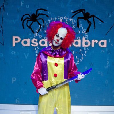 El actor José Lamuño se disfraza de payaso asesino en el especial de Halloween de 'Pasapalabra'