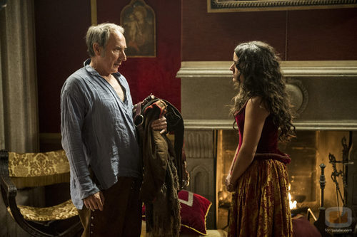 Margarita acude a Malasangre para hablar de Gonzalo en 'Águila Roja'