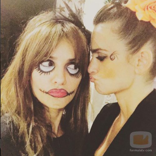 Mónica y Penélope Cruz disfrazada para Halloween 2015