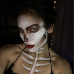 Jennifer López impresiono con su disfraz de Halloween 2015