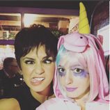 Anne Hathaway de unicornio rosa en Halloween 2015