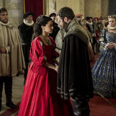 Ricardo e Isabel en la tv movie 'La española inglesa'