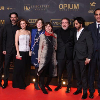 Nacho Fresneda, Aura Garrido, Javier Olivares y el resto del equipo de los Premios Ondas 2015