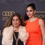 Lolita y Alba Flores juntas en el photocall de los Premios Ondas 2015