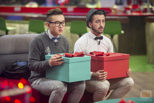 Han y Aritz con la gran caja en 'Gran Hermano 16'