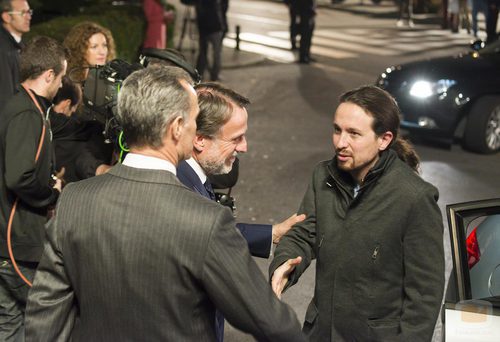 Pablo Iglesias llegando a los estudios de Atresmedia para asistir a '7d: el debate decisivo'