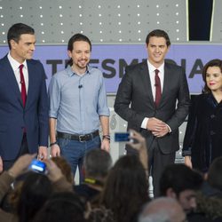 Los representantes políticos posan para los medios en '7d: el debate decisivo'