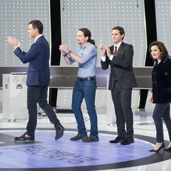 Los representantes de los partidos aplauden en '7d: el debate decisivo'