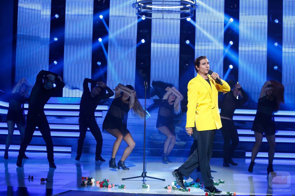 Adrián Rodríguez es Jon Secada en 'Tu cara me suena'