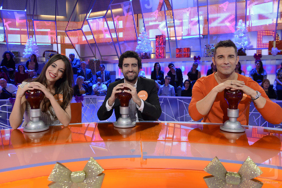 Equipo Naranja de 'Pasapalabra' en el especial de Nochebuena