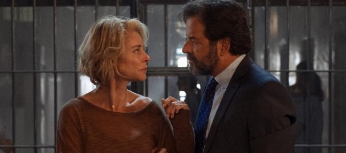 Belén Rueda y Abel Folk protagonizan la primera imagen de 'La embajada'