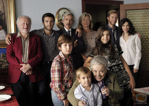 La familia Alcántara reunida en la 17ª temporada de 'Cuéntame cómo pasó'
