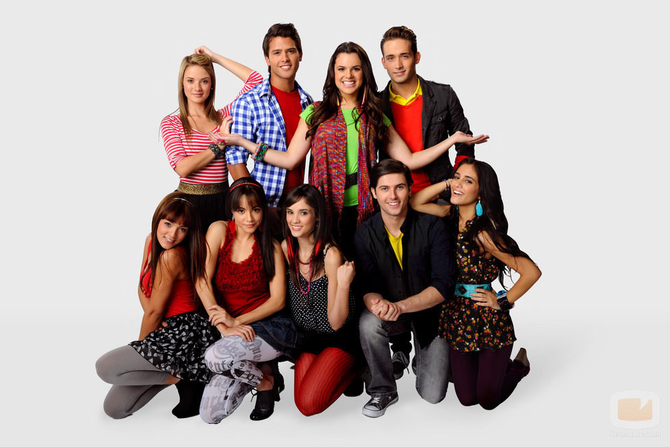 Elenco al completo de la serie juvenil de Divinity, 'Grachi'