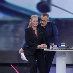 Jordi González y Belén Esteban durante la primera gala de 'GH VIP 4'