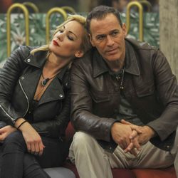 Belén Roca y Carlos Lozano esperan pacientemente en 'Gran Hermano VIP'