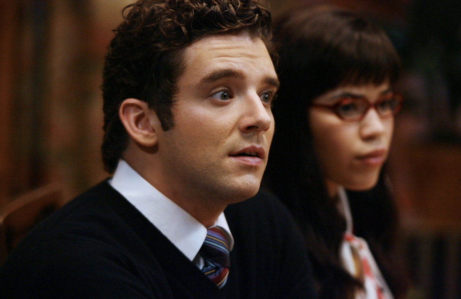 Michael Urie y America Ferrera en la serie 'Ugly Betty'