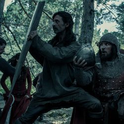 Alonso y El Cid se defiende en pleno ataque en 'El Ministerio del Tiempo'