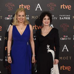 Emma y Adriana Ozores en la alfombra roja de los Goya 2016