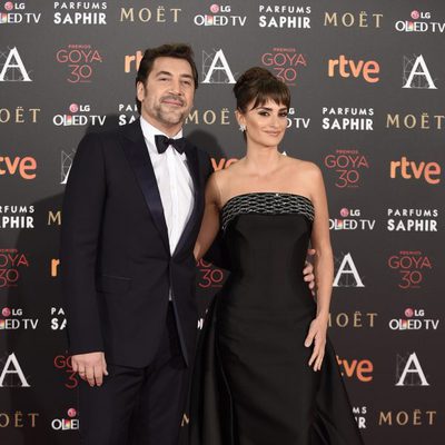 Penélope Cruz y Javier Bardem en la alfombra roja de los Goya 2016