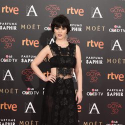 Sara Vega en la alfombra roja de los Goya 2016