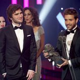 Pablo Alborán y Lucas Vidal, mejor canción original por "Palmeras en la nieve"