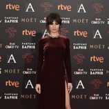 Úrsula Corberó en la alfombra roja de los Goya 2016