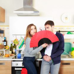 Maria León y Jon Plazaola en la segunda temporada de 'Allí abajo'