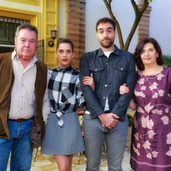 Pepo Oliva, María León, Jon Plazaola y Ane Gabarain en la segunda de 'Allí abajo'