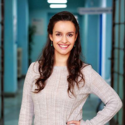 Eloína Marcos es Elena en la segunda temporada de 'Allí abajo'