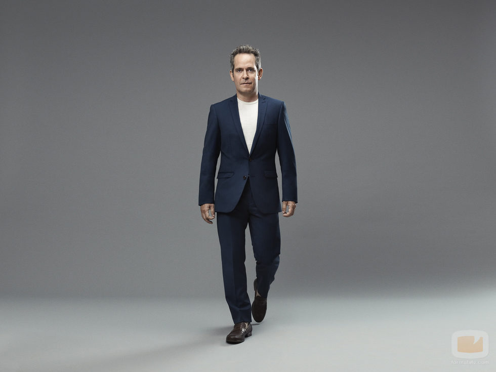 Tom Hollander es Mayor Corkoran en 'El infiltrado'