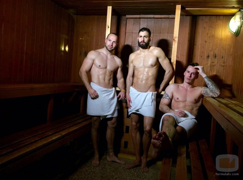 Diego, David y Ramiro, de 'Un príncipe para 3 princesas' posan desnudos en una sauna 