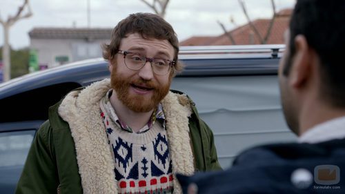 Primer plano de Manuel Burque en el capítulo 4 de 'Buscando el Norte'